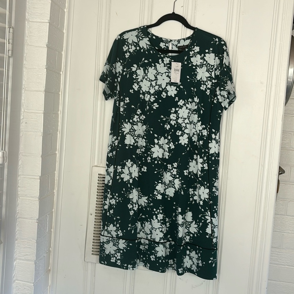 NWT J Jill Wearever Collection short sleeved midi dress green & white floral L